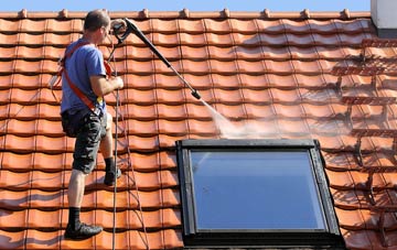roof cleaning Groesffordd